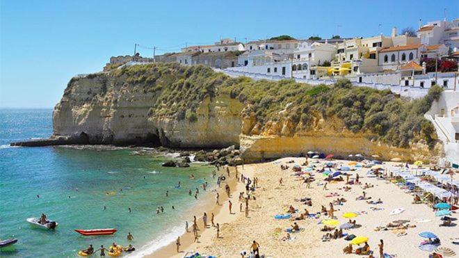 Carvoeiro Travel, 100M From Carvoeiro Beach Екстер'єр фото
